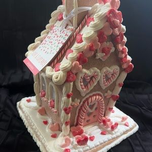Mothers LED Candy Frosting Gingerbread House.